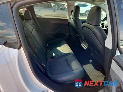 Zdjęcie 10 z 11 samochodu: 2026 TESLA MODEL Y VIN:7SAYGDED4TA415636 - miniatura