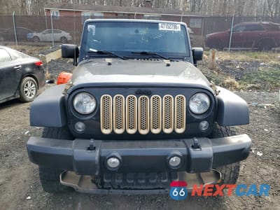 Piąte zdjęcie samochodu w środku: 2016 JEEP WRANGLER SPORT VIN:1C4AJWAG5GL120174 - miniatura