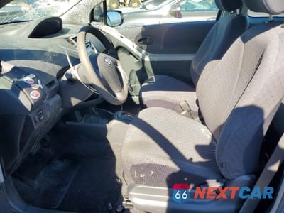 Zdjęcie 7 z 13 samochodu: 2010 TOYOTA YARIS BASE VIN:JTDJT4K35A5297698 - miniatura