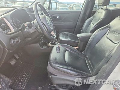 Zdjęcie 7 z 12 samochodu: 2015 JEEP RENEGADE LIMITED VIN:ZACCJBDT9FPB32428 - miniatura
