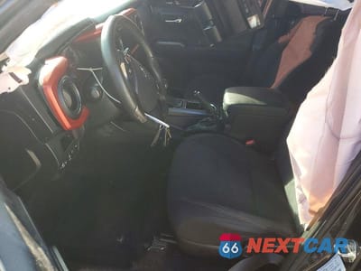 Zdjęcie 7 z 13 samochodu: 2018 TOYOTA TACOMA DOUBLE CAB VIN:3TMBZ5DN2JM014322 - miniatura