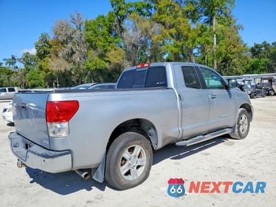 Trzecie zdjęcie samochodu z tyłu: 2008 TOYOTA TUNDRA LIMITED VIN:5TBBV58158S516523 - miniatura