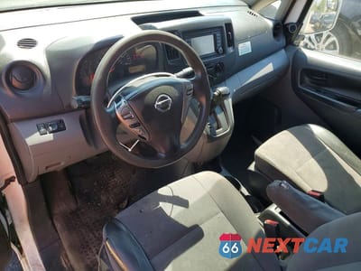 Zdjęcie 8 z 12 samochodu: 2019 NISSAN NV200 DELIVERY VAN VIN:3N6CM0KNXKK692707 - miniatura