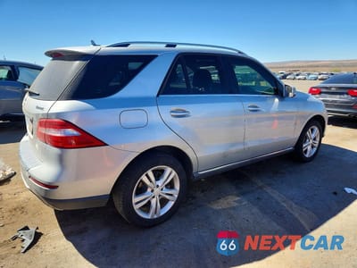 Trzecie zdjęcie samochodu z tyłu: 2012 MERCEDES-BENZ ML 350 4MATIC VIN:4JGDA5HB1CA036064 - miniatura