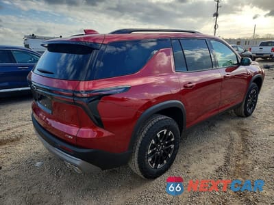 Trzecie zdjęcie samochodu z tyłu: 2026 CHEVROLET TRAVERSE VIN:1GNEVJKS9TJ214101 - miniatura