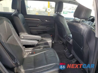 Zdjęcie 10 z 11 samochodu: 2016 TOYOTA HIGHLANDER LIMITED VIN:5TDDKRFH1GS275199 - miniatura