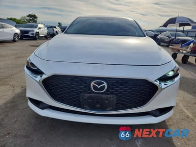 Piąte zdjęcie samochodu w środku: 2022 MAZDA 3 VIN:JM1BPAAL5N1507528 - miniatura