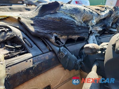 Zdjęcie 9 z 11 samochodu: 2012 MERCEDES-BENZ S 550 4MATIC VIN:WDDNG9EB9CA473366 - miniatura