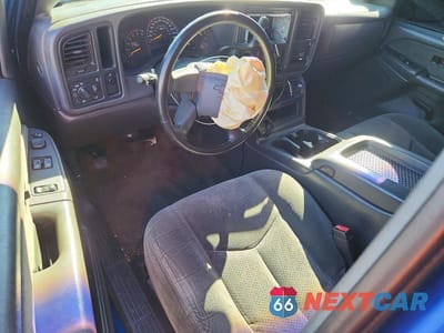 Zdjęcie 8 z 12 samochodu: 2003 CHEVROLET SILVERADO C1500 VIN:2GCEC19V331114889 - miniatura