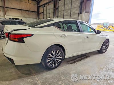 Trzecie zdjęcie samochodu z tyłu: 2025 NISSAN ALTIMA VIN:1N4BL4DV8SN373909 - miniatura