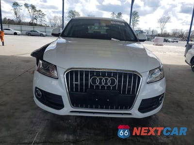 Piąte zdjęcie samochodu w środku: 2015 AUDI Q5 PREMIUM PLUS VIN:WA1LFAFP3FA077433 - miniatura