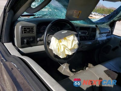 Zdjęcie 8 z 12 samochodu: 2003 FORD F250 SUPER DUTY VIN:1FTNF20L33EB28170 - miniatura