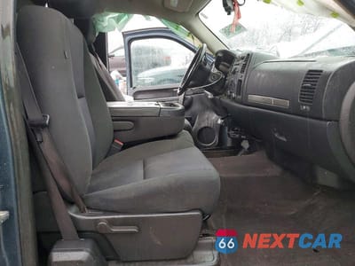 Zdjęcie 7 z 11 samochodu: 2012 CHEV SILVERADO VIN:1GCRKSE74CZ251896 - miniatura