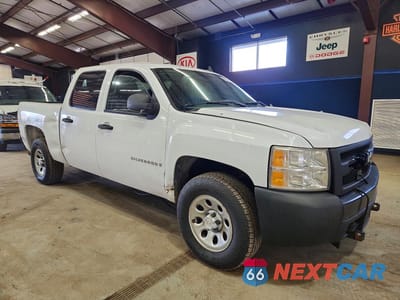 Czwarte zdjęcie samochodu z boku: 2008 CHEVROLET SILVERADO K1500 VIN:2GCEK133981328948 - miniatura