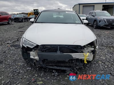 Piąte zdjęcie samochodu w środku: 2020 AUDI A3 S-LINE PREMIUM VIN:WAUBEGFF5LA098002 - miniatura