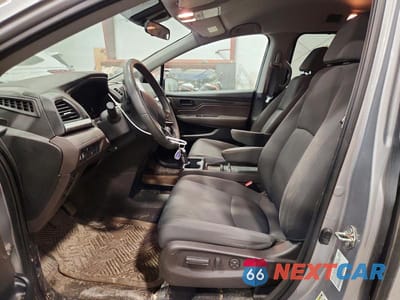 Zdjęcie 7 z 13 samochodu: 2020 HONDA ODYSSEY EX VIN:5FNRL6H55LB044468 - miniatura