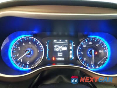 Zdjęcie 9 z 12 samochodu: 2017 CHRYSLER PACIFICA TOURING L VIN:2C4RC1BG5HR526723 - miniatura