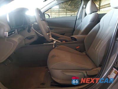 Zdjęcie 7 z 12 samochodu: 2023 HYUNDAI ELANTRA SEL VIN:KMHLM4AG7PU627992 - miniatura