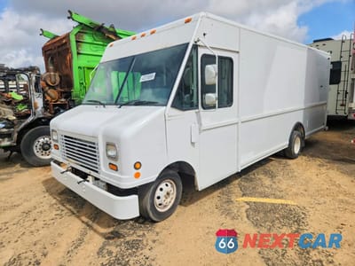2004 FORD E450 DELIVERY TRUCK 1FCLE49L74HB30030 - główne zdjęcie licytacji z USA - miniatura