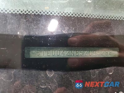 Zdjęcie 13 z 13 samochodu: 2005 TOYOTA TACOMA V6 VIN:5TEUU42N85Z095288 - miniatura