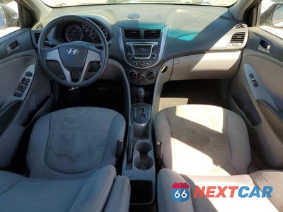 Zdjęcie 8 z 11 samochodu: 2017 HYUNDAI ACCENT SE VIN:KMHCT4AE0HU183292 - miniatura