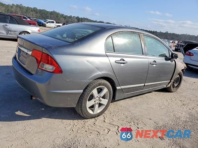 Trzecie zdjęcie samochodu z tyłu: 2010 HONDA CIVIC LX VIN:2HGFA1F55AH500931 - miniatura