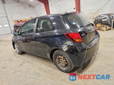 Drugie zdjęcie samochodu z przodu: 2015 TOYOTA YARIS 3-DOOR L VIN:VNKJTUD35FA022710 - miniatura
