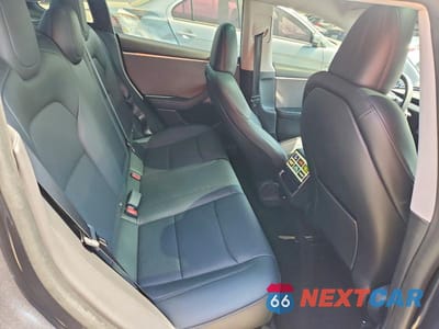 Zdjęcie 10 z 11 samochodu: 2024 TESLA MODEL 3 VIN:5YJ3E1EA1RF718483 - miniatura