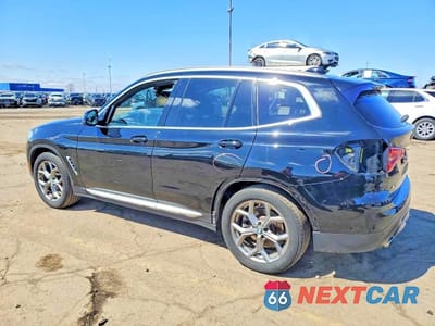 Drugie zdjęcie samochodu z przodu: 2021 BMW X3 XDRIVE30I VIN:5UXTY5C06M9F66777 - miniatura