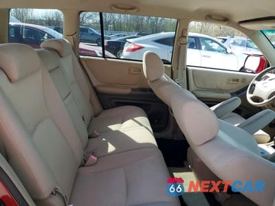 Zdjęcie 11 z 13 samochodu: 2004 TOYOTA HIGHLANDER BASE VIN:JTEDP21A640016382 - miniatura