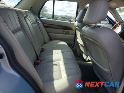 Zdjęcie 10 z 12 samochodu: 2005 MERCURY GRAND MARQUIS LS VIN:2MEFM75W95X663708 - miniatura