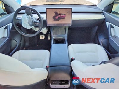 Zdjęcie 8 z 13 samochodu: 2022 TESLA MODEL Y VIN:7SAYGDEF7NF414908 - miniatura
