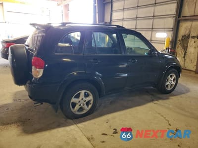 Trzecie zdjęcie samochodu z tyłu: 2002 TOYOTA RAV4 BASE VIN:JTEHH20V226049571 - miniatura