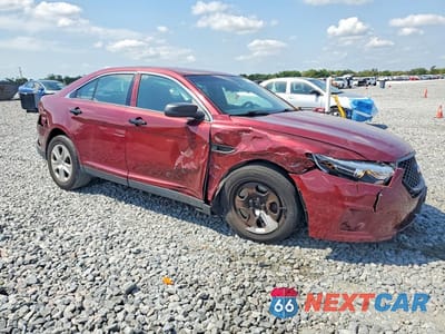 Czwarte zdjęcie samochodu z boku: 2017 FORD TAURUS POLICE INTERCEPTOR VIN:1FAHP2MK2HG135978 - miniatura