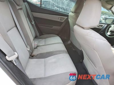 Zdjęcie 10 z 11 samochodu: 2018 TOYOTA COROLLA LE VIN:5YFBURHE7JP744557 - miniatura