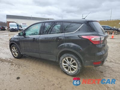 Drugie zdjęcie samochodu z przodu: 2017 FORD ESCAPE SE VIN:1FMCU0GD2HUC97654 - miniatura
