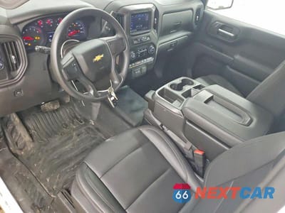 Zdjęcie 8 z 11 samochodu: 2023 CHEVROLET SILVERADO C1500 VIN:3GCNAAEK9PG308504 - miniatura