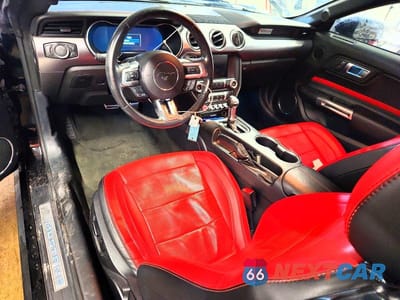 Zdjęcie 8 z 13 samochodu: 2018 FORD MUSTANG VIN:1FATP8UH1J5112159 - miniatura