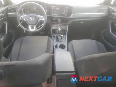 Zdjęcie 8 z 12 samochodu: 2019 VOLKSWAGEN JETTA S VIN:3VWC57BU0KM024187 - miniatura
