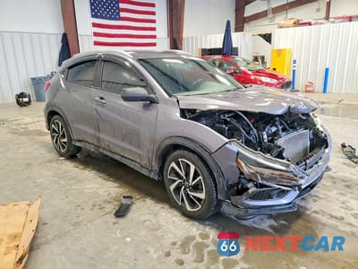 Czwarte zdjęcie samochodu z boku: 2019 HONDA HR-V SPORT VIN:3CZRU6H17KG701073 - miniatura