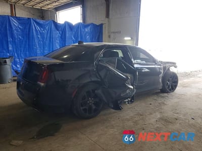 Trzecie zdjęcie samochodu z tyłu: 2021 CHRYSLER 300 TOURING VIN:2C3CCAAG6MH661589 - miniatura