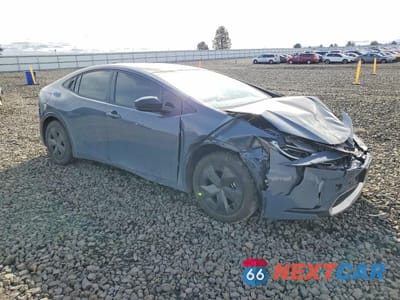 Czwarte zdjęcie samochodu z boku: 2024 TOYOTA PRIUS PRIME SE VIN:JTDACACU6R3012729 - miniatura