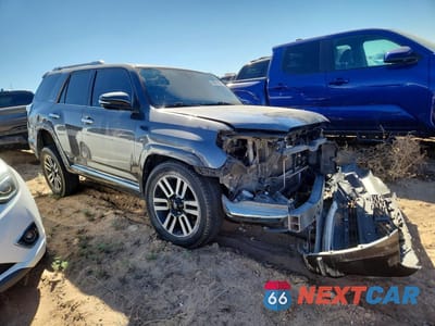 Czwarte zdjęcie samochodu z boku: 2016 TOYOTA 4RUNNER LIMITED VIN:JTEBU5JR0G5292653 - miniatura