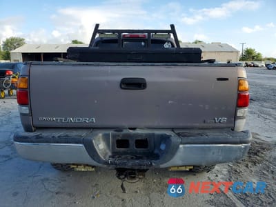 Zdjęcie 6 z 12 samochodu: 2001 TOYOTA TUNDRA SR5 VIN:5TBRT341X1S129437 - miniatura