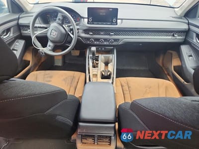Zdjęcie 8 z 12 samochodu: 2025 HONDA ACCORD VIN:1HGCY1F40SA044505 - miniatura