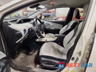 Zdjęcie 7 z 13 samochodu: 2018 TOYOTA PRIUS PRIME PREMIUM VIN:JTDKARFPXJ3088697 - miniatura