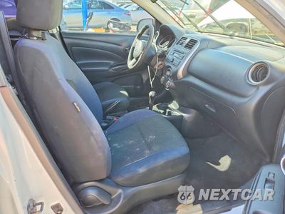 Zdjęcie 8 z 12 samochodu: 2012 NISSAN VERSA 1.6 S VIN:3N1CN7AP8CL841254 - miniatura