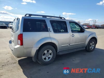 Trzecie zdjęcie samochodu z tyłu: 2006 NISSAN PATHFINDER S VIN:5N1AR18W76C641366 - miniatura