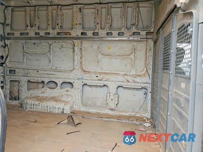 Zdjęcie 11 z 13 samochodu: 2012 NISSAN NV2500 DELIVERY VAN VIN:1N6AF0LY9CN101238 - miniatura