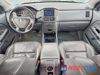 Zdjęcie 8 z 12 samochodu: 2005 HONDA PILOT EXL VIN:2HKYF18565H535366 - miniatura